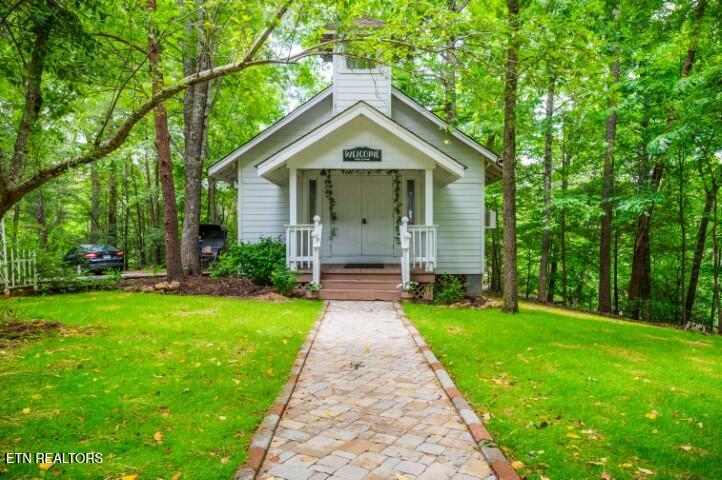 1887 Bluff Mountain Rd