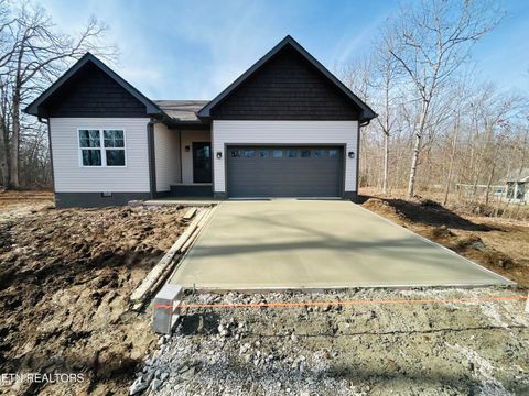 Photo of 304 Georgee Rd, Jamestown, TN 38556 (MLS # 1329118)