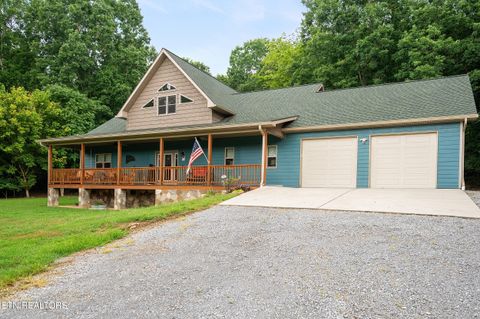Photo of 910 English Mtn Rd, Cosby, TN 37722 (MLS # 1339609)