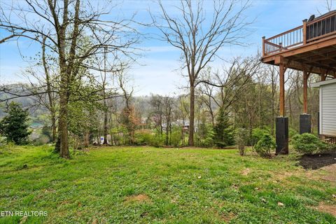 Tiny photo for 514 Orchard Drive, Clinton, TN 37716 (MLS # 1333804)