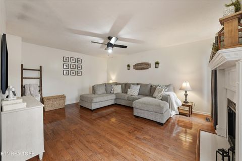 Tiny photo for 514 Orchard Drive, Clinton, TN 37716 (MLS # 1333804)