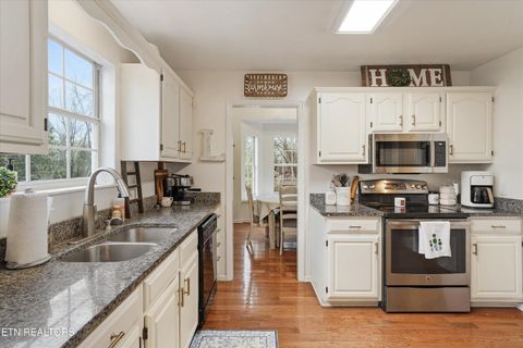 Tiny photo for 514 Orchard Drive, Clinton, TN 37716 (MLS # 1333804)