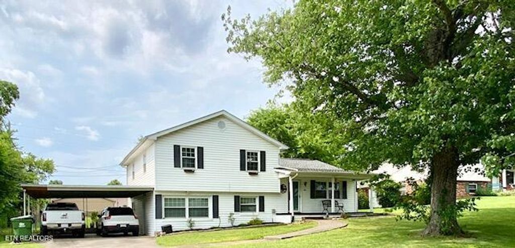 Photo of 106 Apache Rd, Maryville, TN 37804 (MLS # 1329659)