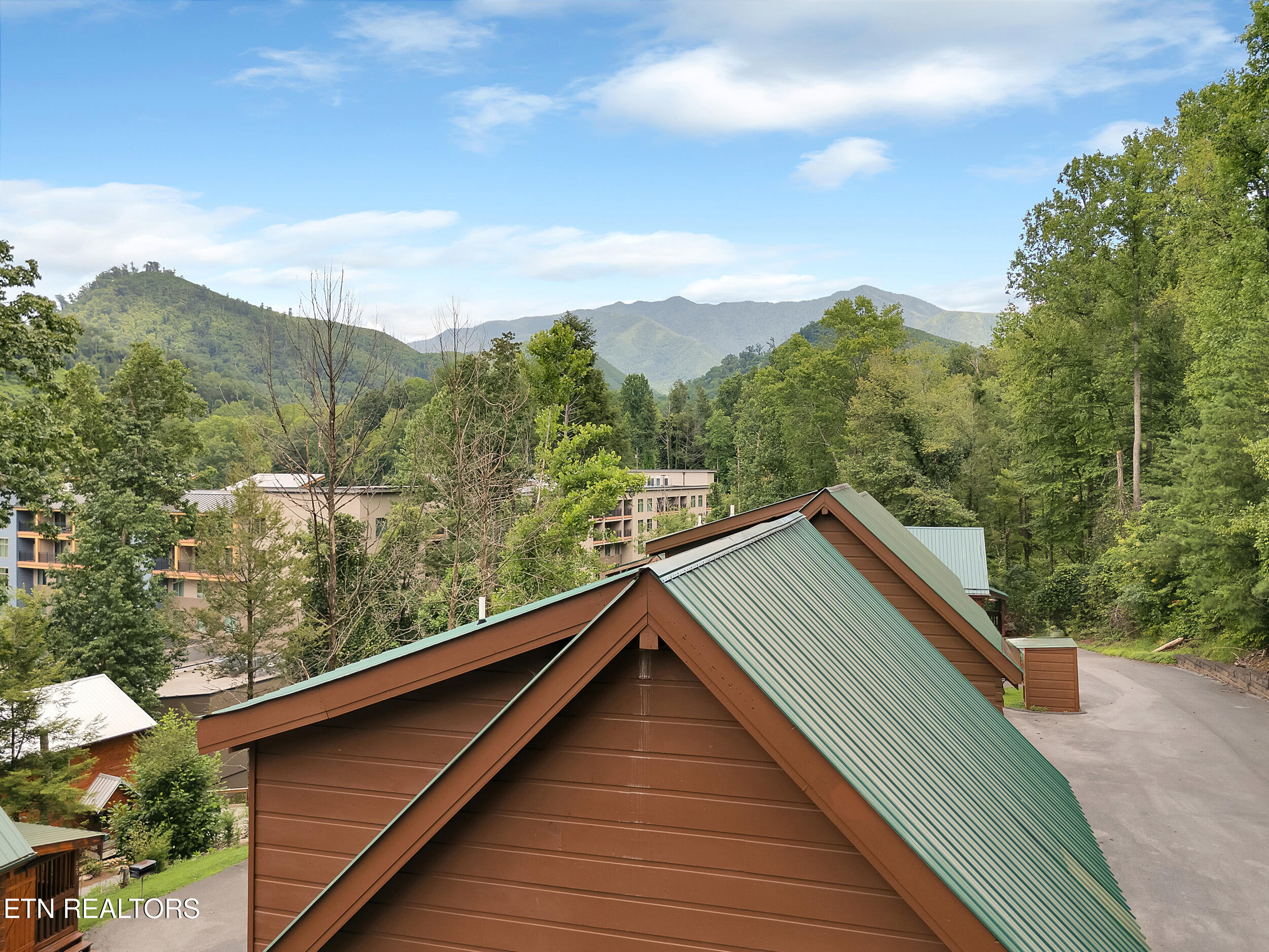 824 Eagle Cove Way