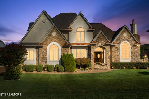 Photo of 859 Rarity Bay Pkwy, Vonore, TN 37885 (MLS # 1348413)
