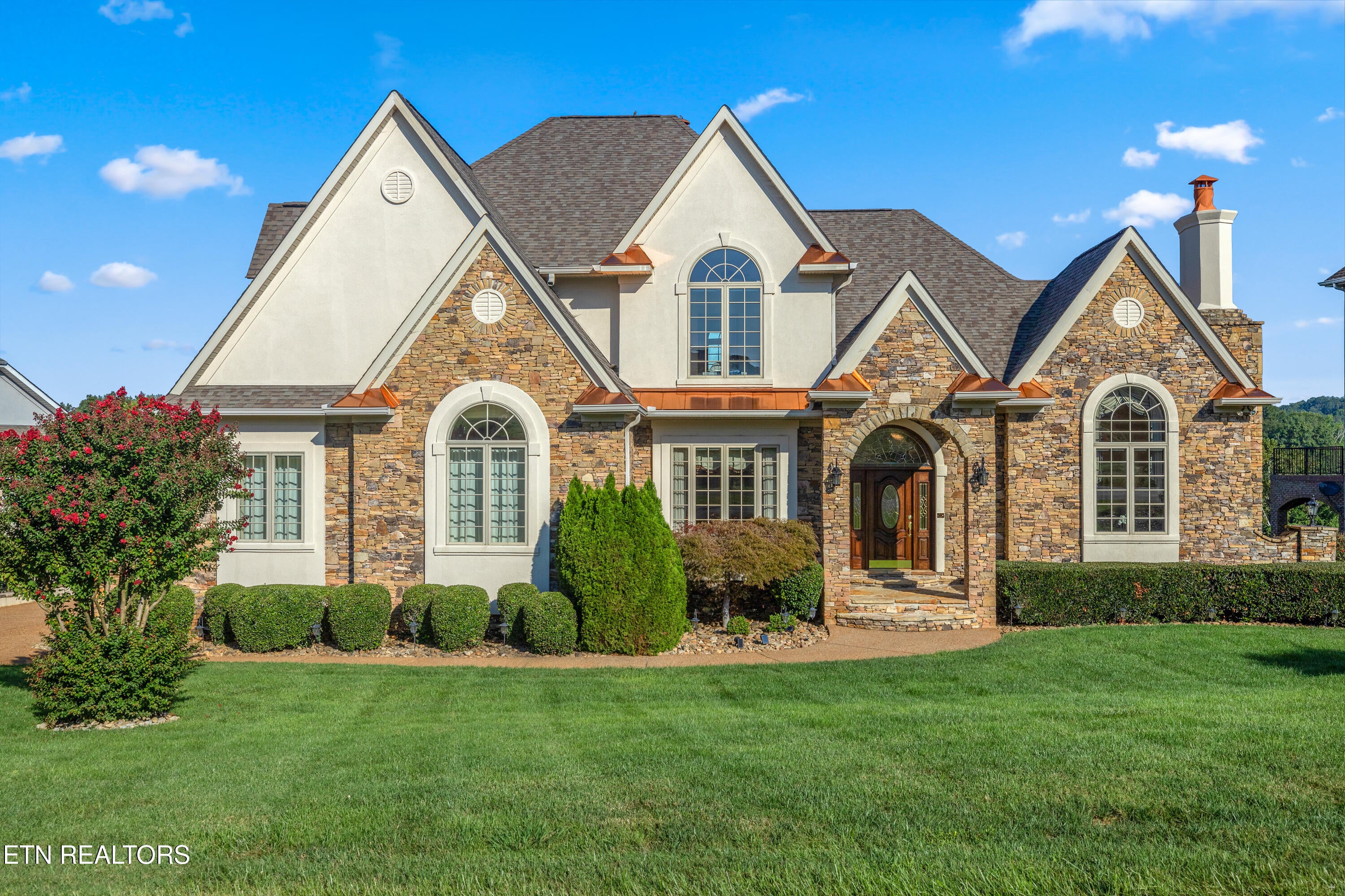 859 Rarity Bay Pkwy