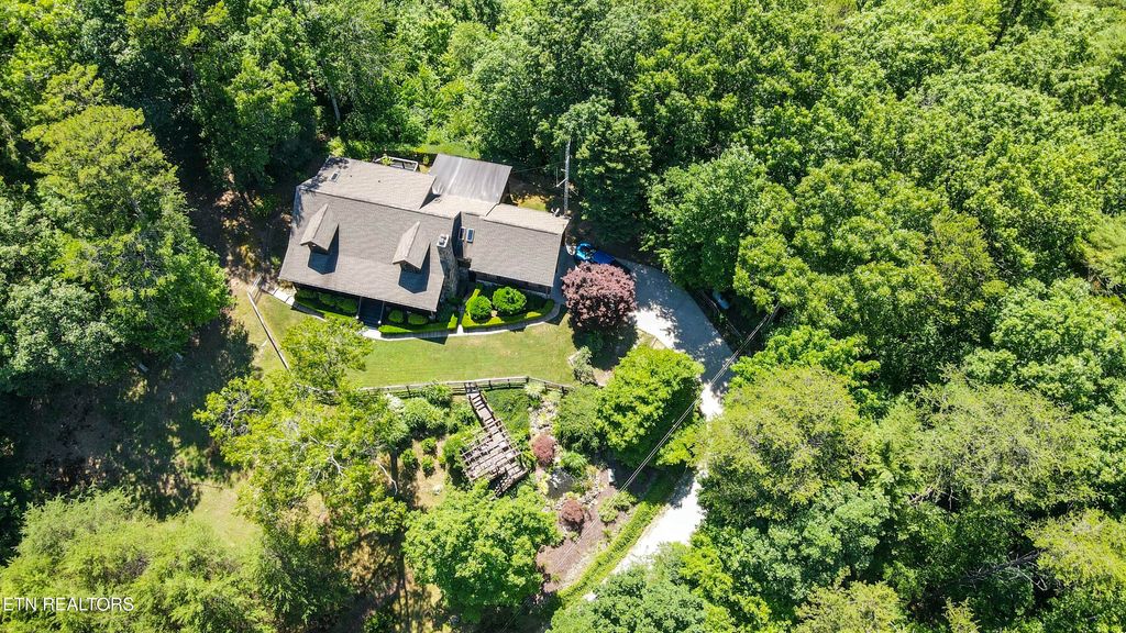 Photo of 13668 New Hwy 68, Tellico Plains, TN 37385 (MLS # 1283366)