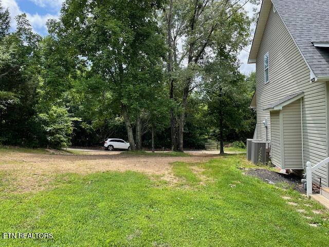 290 J L Davis Lane