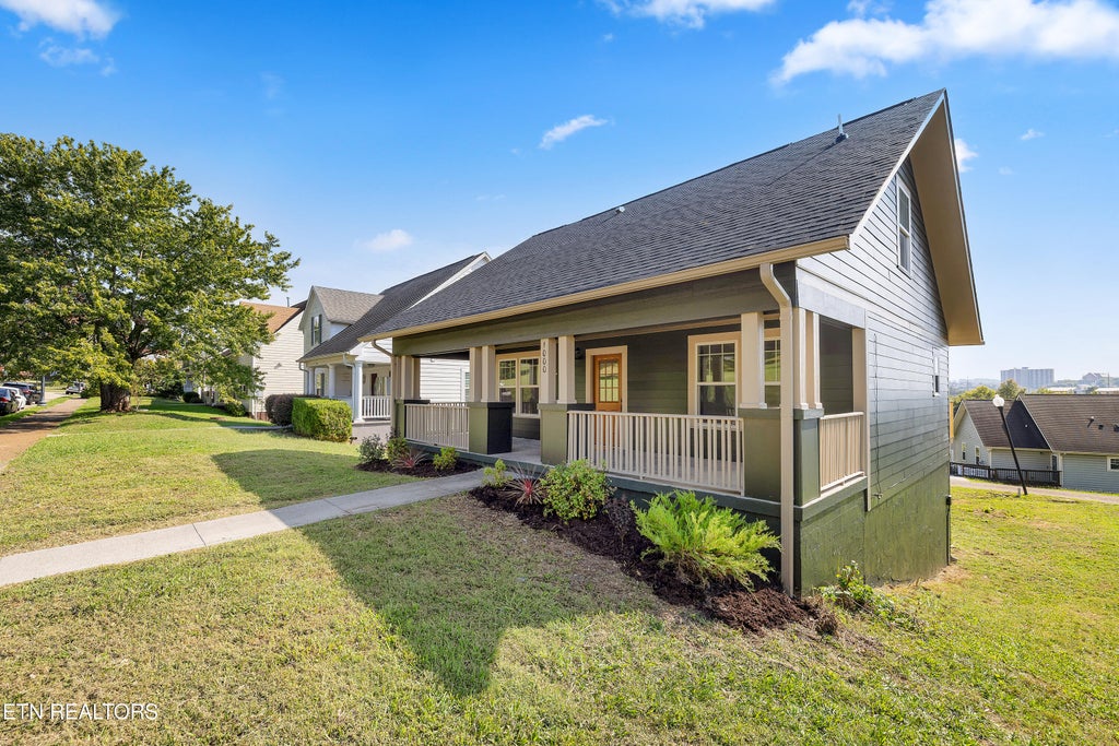 Photo of 1000 Knoxville College Drive, Knoxville, TN 37921 (MLS # 1359333)