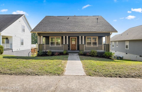 Photo of 1000 Knoxville College Drive, Knoxville, TN 37921 (MLS # 1359333)