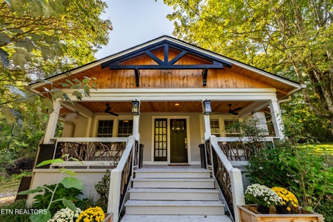 Photo of 2504 White Wing Rd, Lenoir City, TN 37771 (MLS # 1356039)