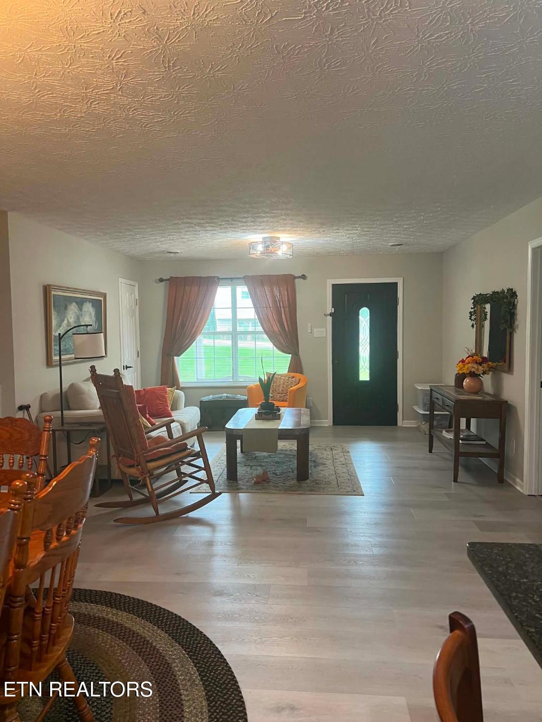 405 Ridgedale Drive