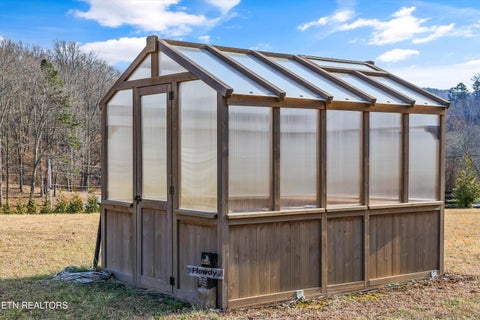 Tiny photo for 130 Hendren Lane, Clinton, TN 37716 (MLS # 1341513)