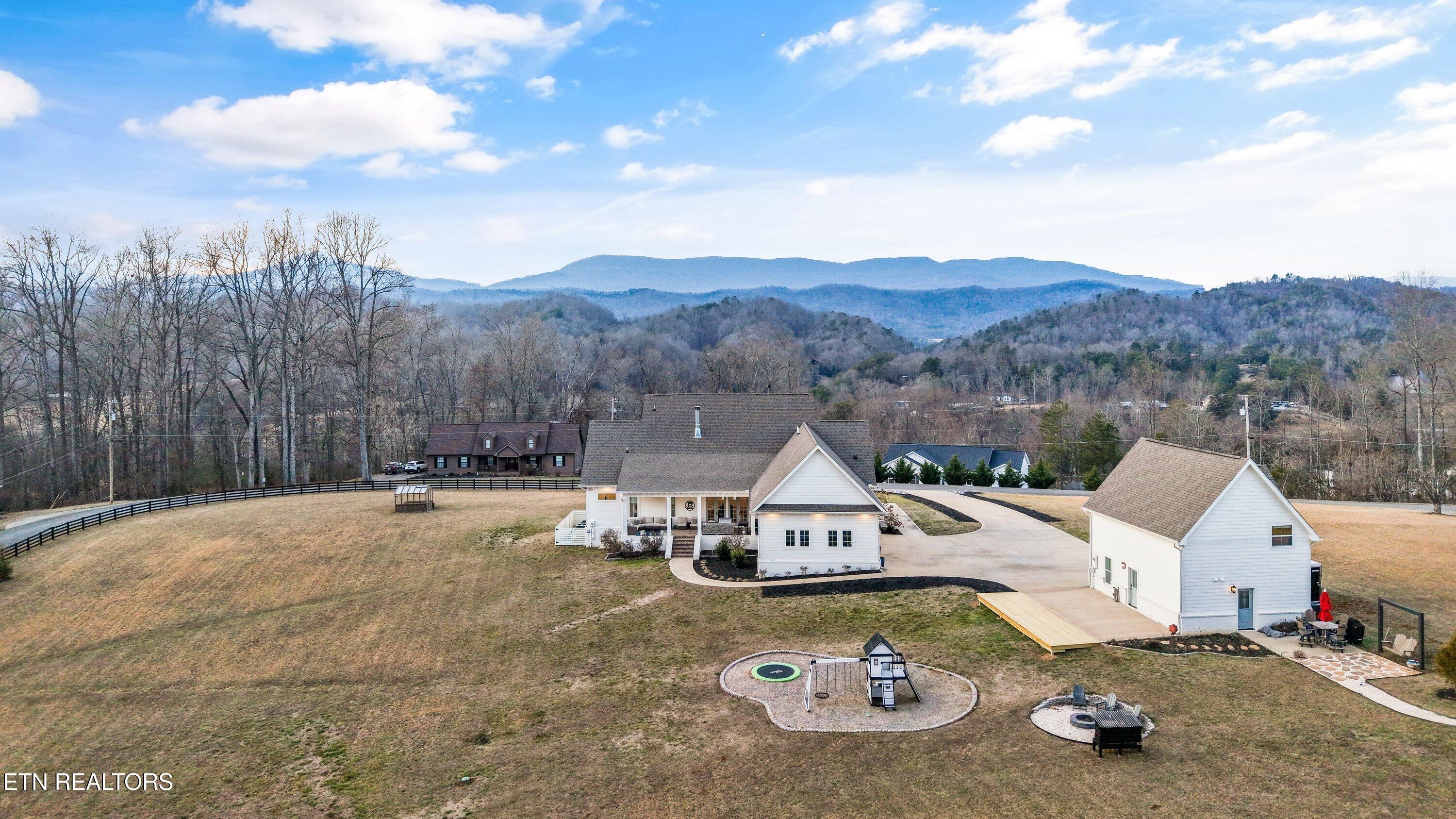 130 Hendren Lane