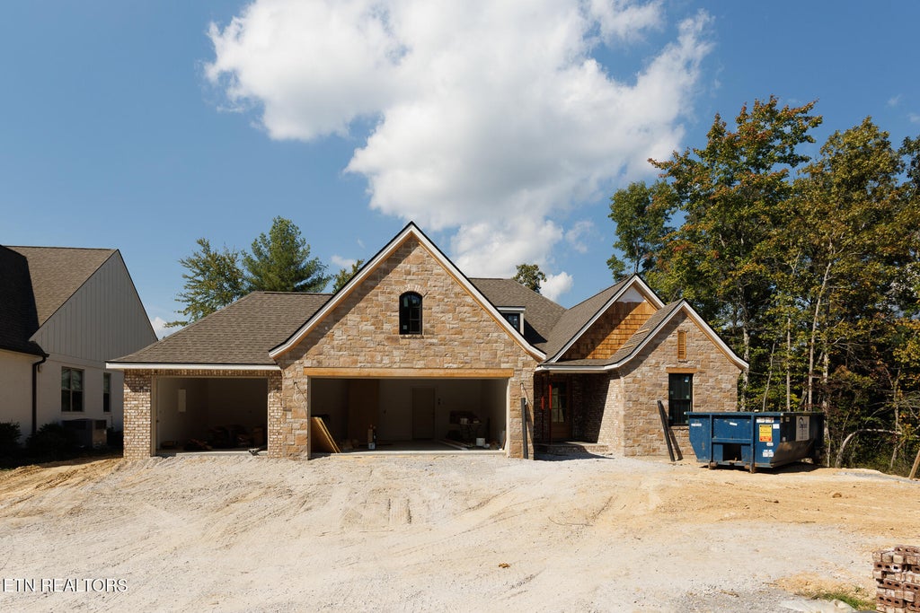 Photo of 103 Laurelwood Drive, Crossville, TN 38558 (MLS # 1358900)