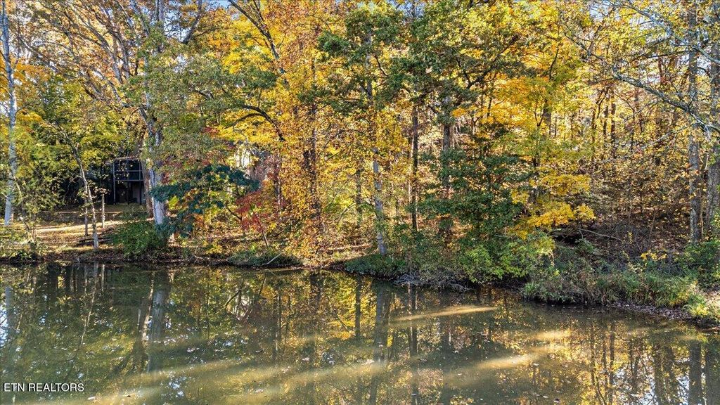 Photo of 1510 Sequoia Drive, Maryville, TN 37801 (MLS # 1321232)