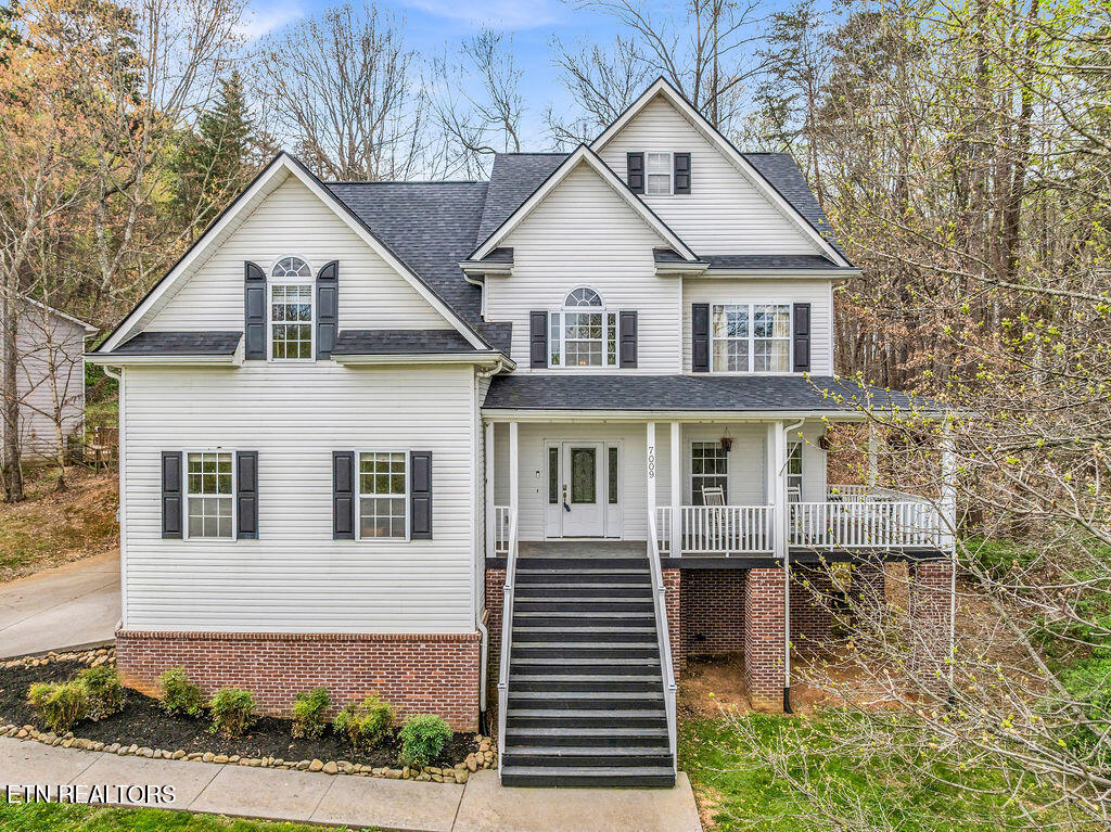 7009 Woodington Court