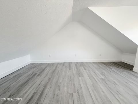 Tiny photo for 130 Fellowship Lane, Caryville, TN 37714 (MLS # 1326389)