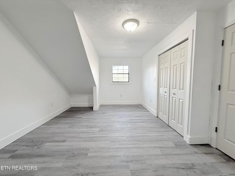 Tiny photo for 130 Fellowship Lane, Caryville, TN 37714 (MLS # 1326389)