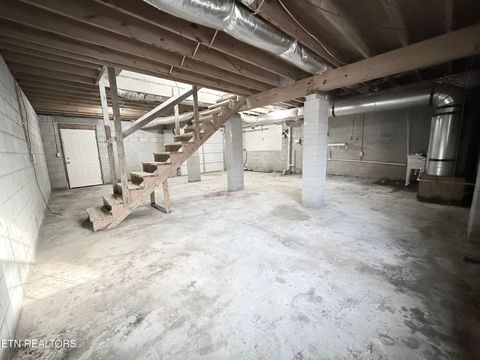 Tiny photo for 130 Fellowship Lane, Caryville, TN 37714 (MLS # 1326389)