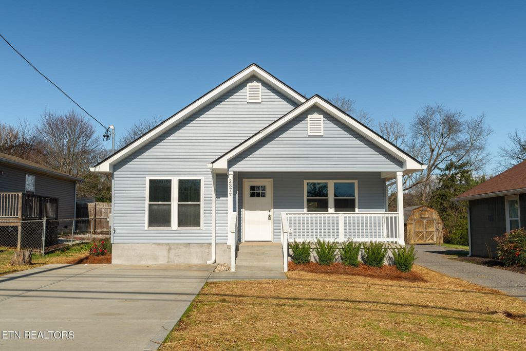 Photo of 2377 Fair Drive, Knoxville, TN 37918 (MLS # 1323104)