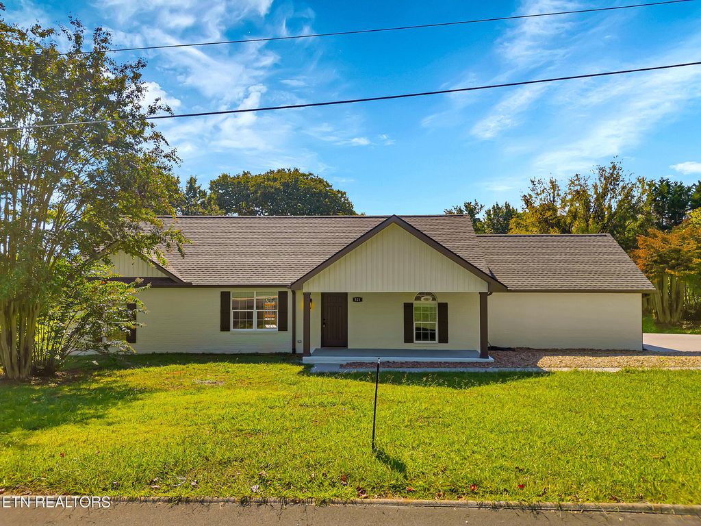 Photo of 521 Devon St, Seymour, TN 37865 (MLS # 1315882)