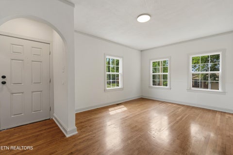 Tiny photo for 727 Witt Place, Knoxville, TN 37915 (MLS # 1346002)