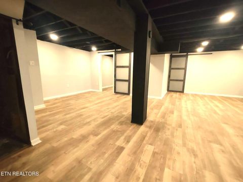 Tiny photo for 2451 Black Oak Rd, Jefferson City, TN 37760 (MLS # 1329681)