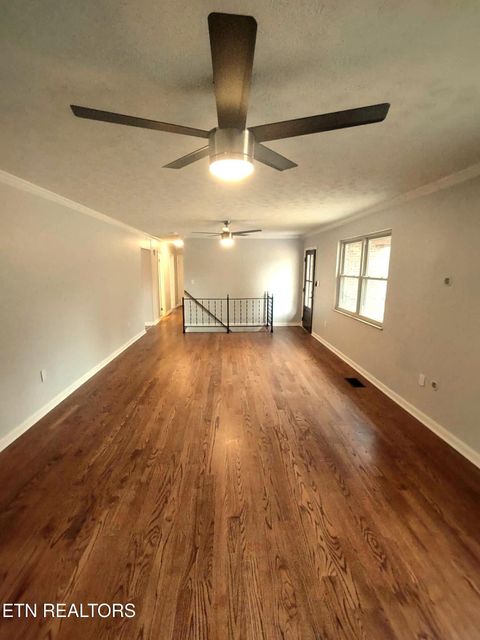 Tiny photo for 2451 Black Oak Rd, Jefferson City, TN 37760 (MLS # 1329681)