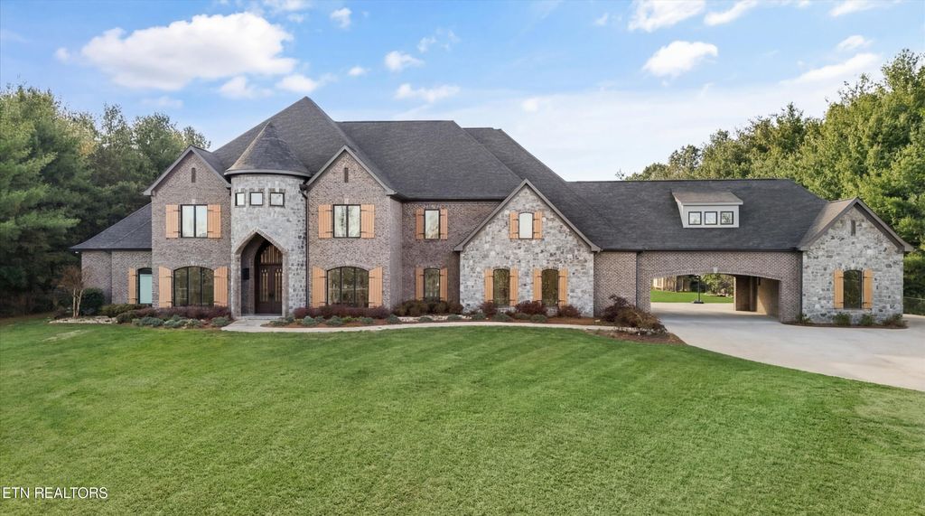 Photo of 3521 Big Springs Rd, Maryville, TN 37801 (MLS # 1327786)