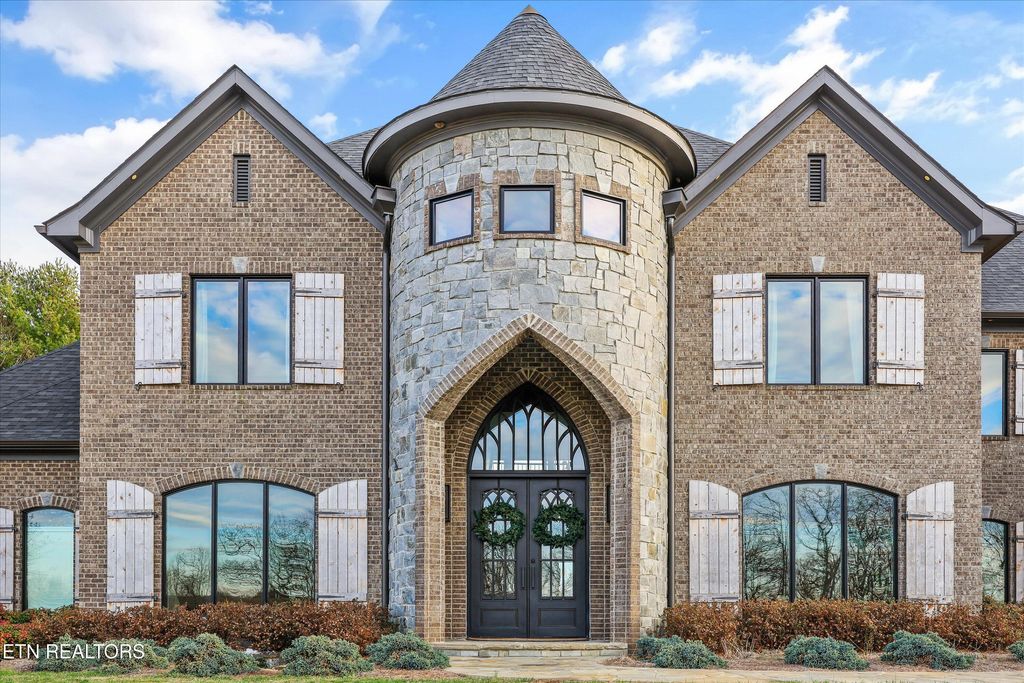 Photo of 3521 Big Springs Rd, Maryville, TN 37801 (MLS # 1327786)