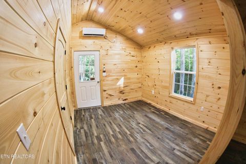 Tiny photo for 137 John Cox Rd, Deer Lodge, TN 37726 (MLS # 1316063)