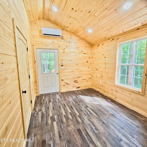 Tiny photo for 137 John Cox Rd, Deer Lodge, TN 37726 (MLS # 1316063)