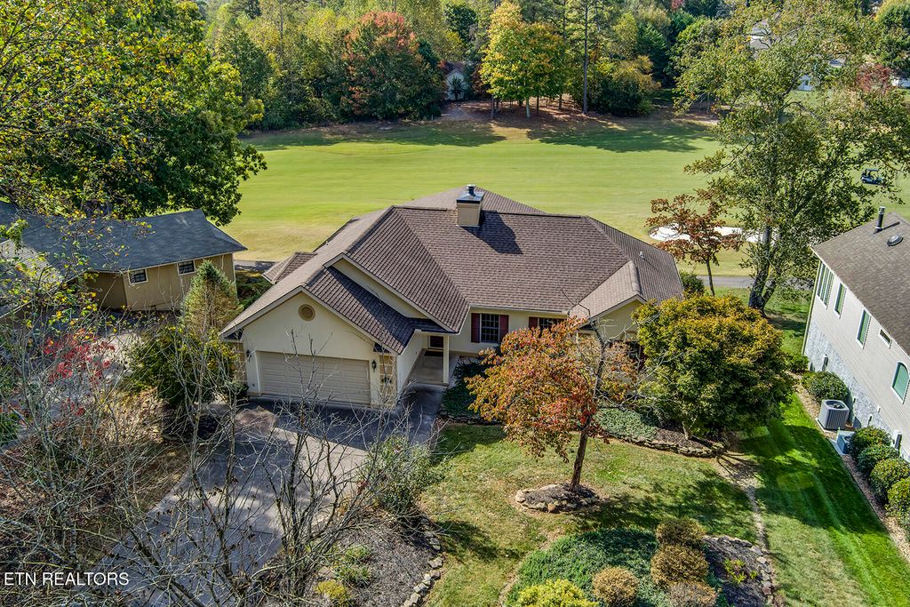 Photo of 118 Toqua Club Way, Loudon, TN 37774 (MLS # 1319665)