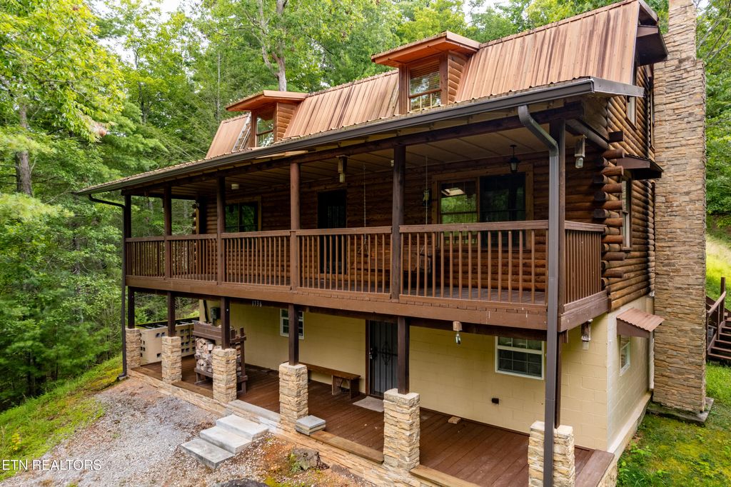 Photo of 1736 Rafter Rd, Tellico Plains, TN 37385 (MLS # 1310894)