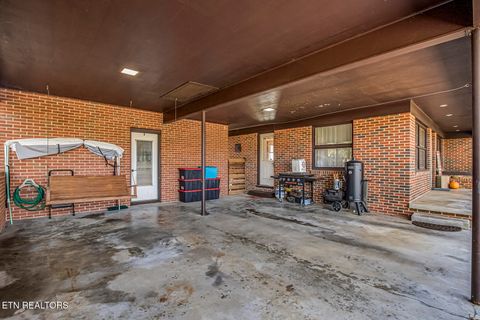 Tiny photo for 410 Douglas Lane, Clinton, TN 37716 (MLS # 1321029)