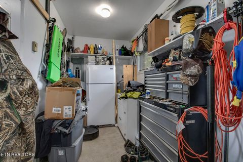 Tiny photo for 410 Douglas Lane, Clinton, TN 37716 (MLS # 1321029)