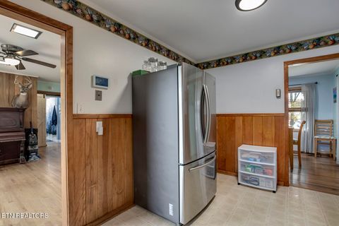 Tiny photo for 410 Douglas Lane, Clinton, TN 37716 (MLS # 1321029)