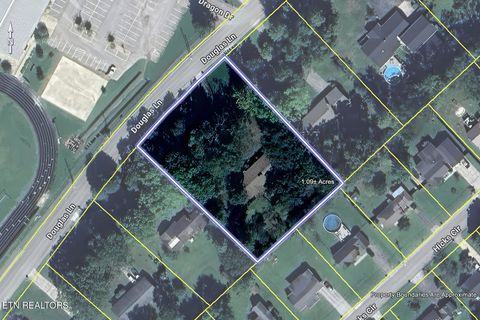 Tiny photo for 410 Douglas Lane, Clinton, TN 37716 (MLS # 1321029)