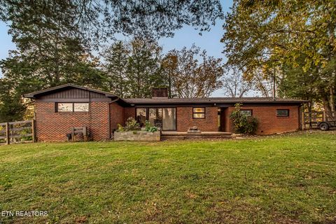 Tiny photo for 410 Douglas Lane, Clinton, TN 37716 (MLS # 1321029)