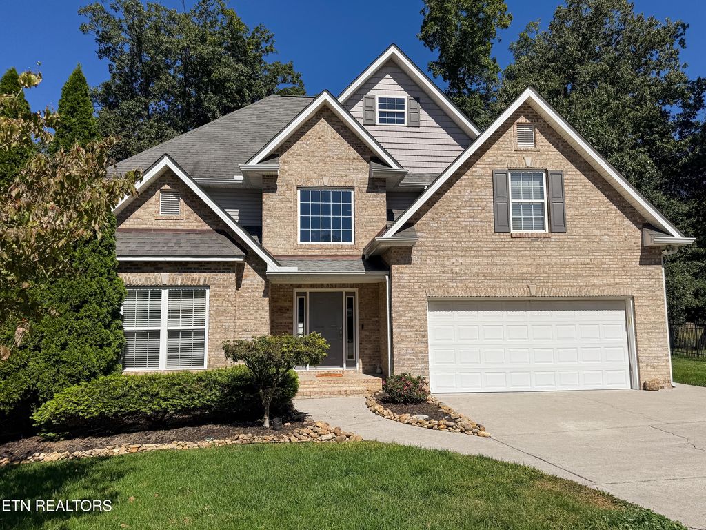 Photo of 1306 Pershing Hill Lane, Knoxville, TN 37919 (MLS # 1317247)