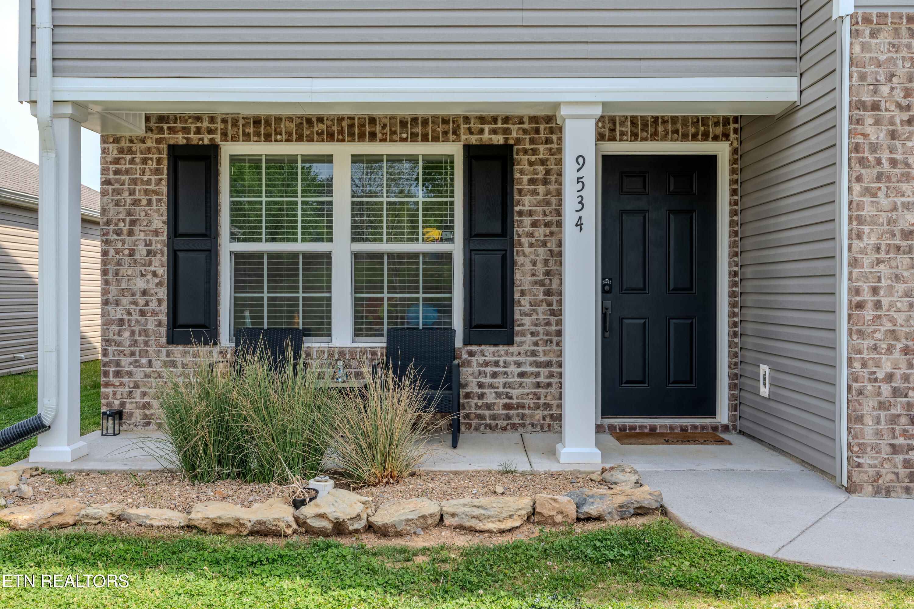 9534 Joy Denise Lane