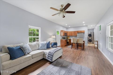 Tiny photo for 3137 Ashland Ave, Knoxville, TN 37914 (MLS # 1339090)