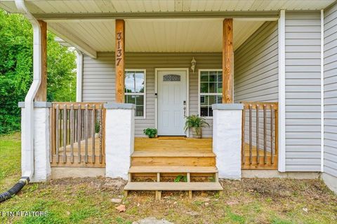 Tiny photo for 3137 Ashland Ave, Knoxville, TN 37914 (MLS # 1339090)