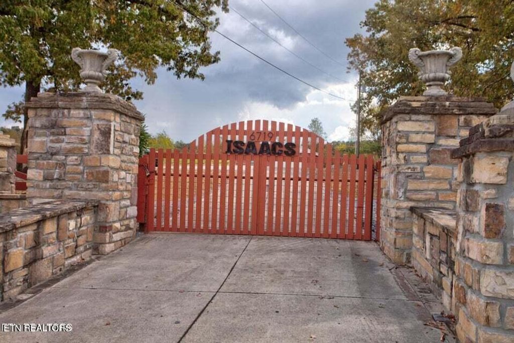 Photo of 6719 S Highway 411, Greenback, TN 37742 (MLS # 1265270)