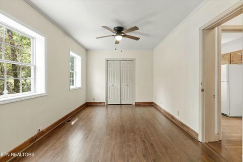 Tiny photo for 4304 Kingston Pike, Knoxville, TN 37919 (MLS # 1297447)