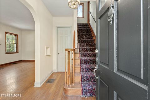 Tiny photo for 4304 Kingston Pike, Knoxville, TN 37919 (MLS # 1297447)