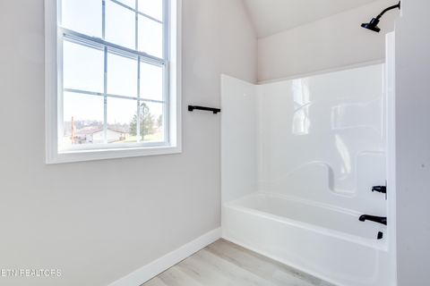 Tiny photo for 115 Paul Lane, LaFollette, TN 37766 (MLS # 1317141)