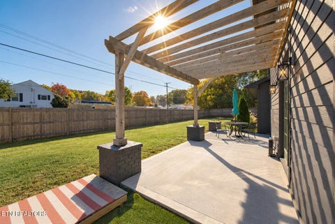 Tiny photo for 1822 Earl Ave, Knoxville, TN 37920 (MLS # 1360409)