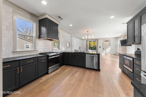 Tiny photo for 1822 Earl Ave, Knoxville, TN 37920 (MLS # 1360409)